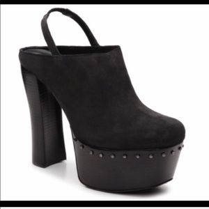 Alice and Olivia trending platform shoes with dust bag